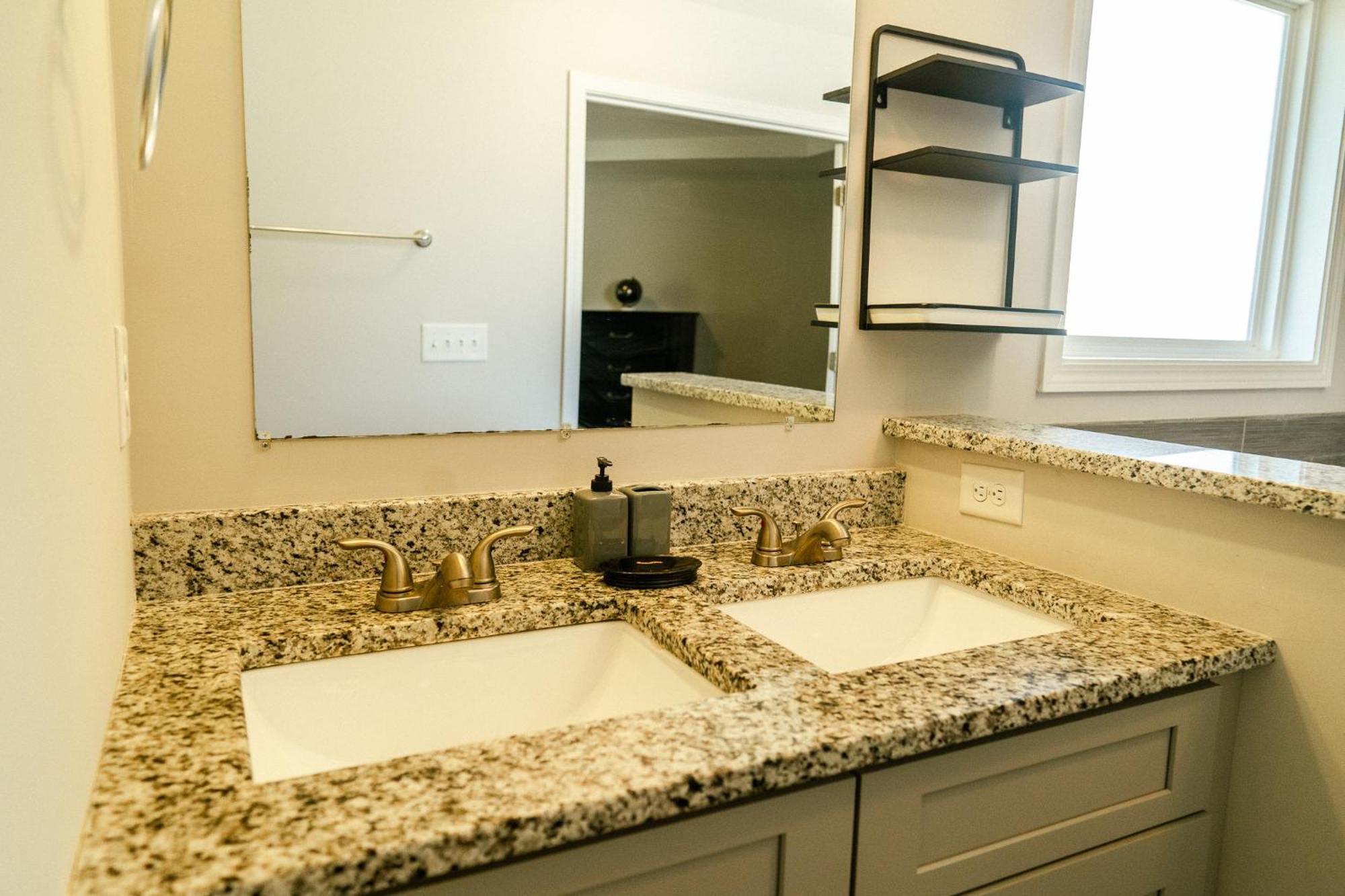 Enjoy This Mini-Mansion Near Downtown And The Airport! Atlanta Exteriér fotografie